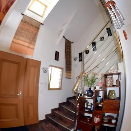 Castel לינה וארוחת בוקר La Baule